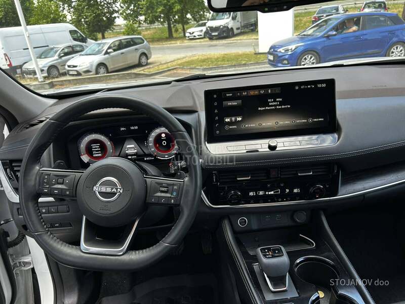 Nissan X-Trail TEKNA 1.5 CVT
