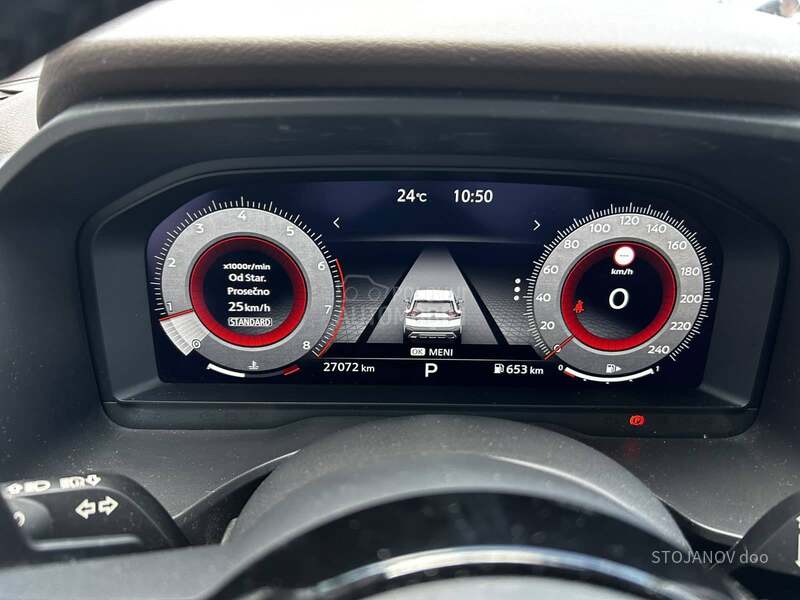 Nissan X-Trail TEKNA 1.5 CVT