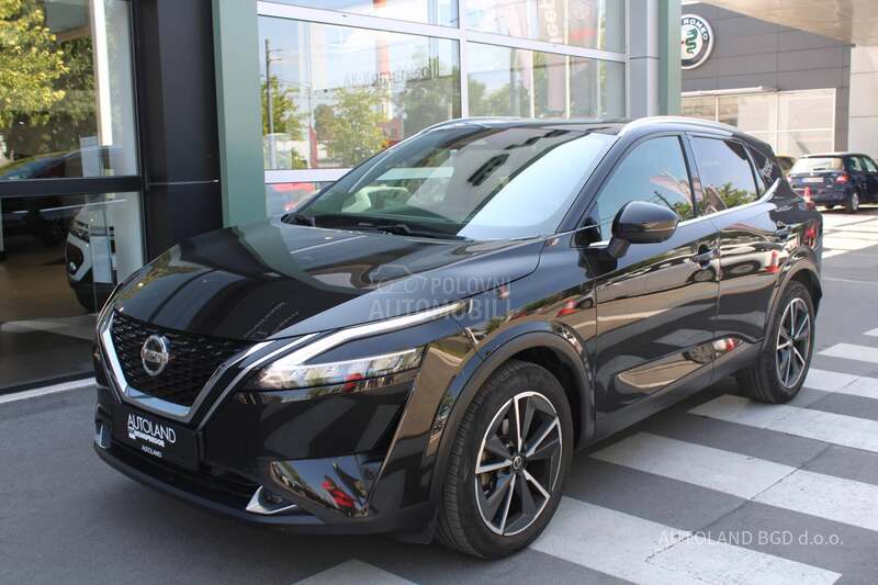 Nissan Qashqai 1.3 158 TEKNA CVT
