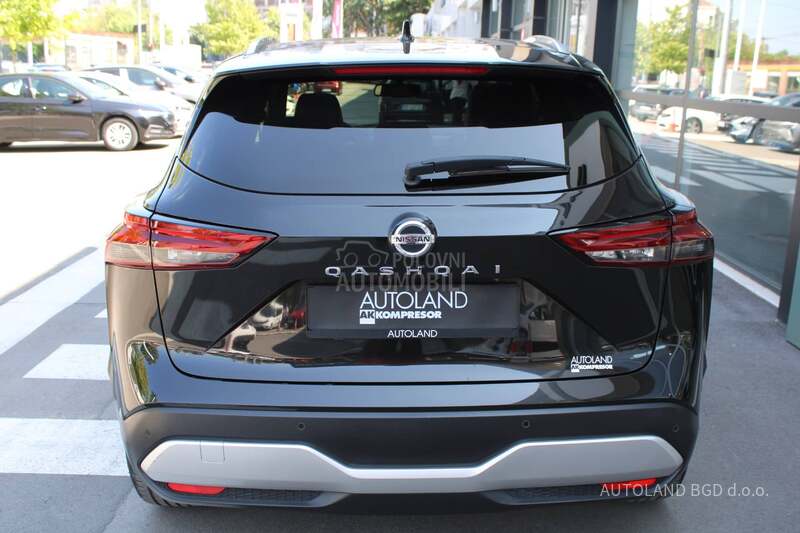 Nissan Qashqai 1.3 158 TEKNA CVT