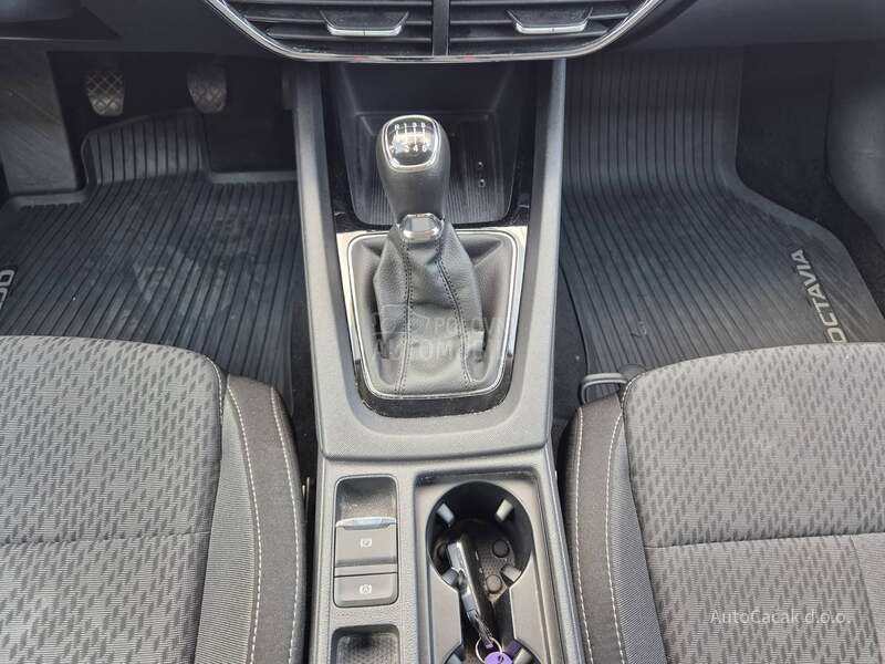 Škoda Octavia 2.0 TDI STYLE