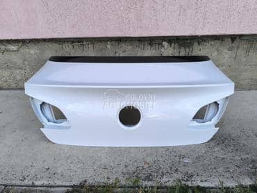 Bela gepek vrata za Volkswagen Passat CC od 2008. do 2012. god.