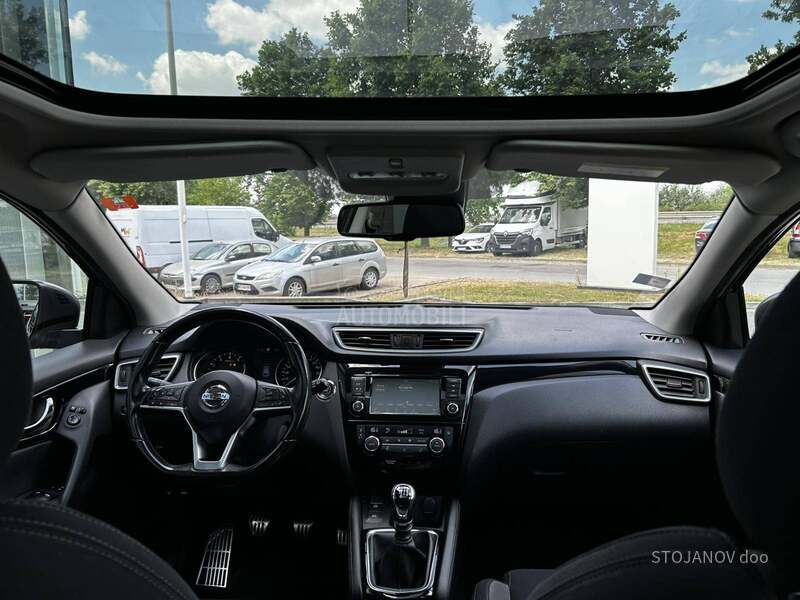 Nissan Qashqai N-CON SUN
