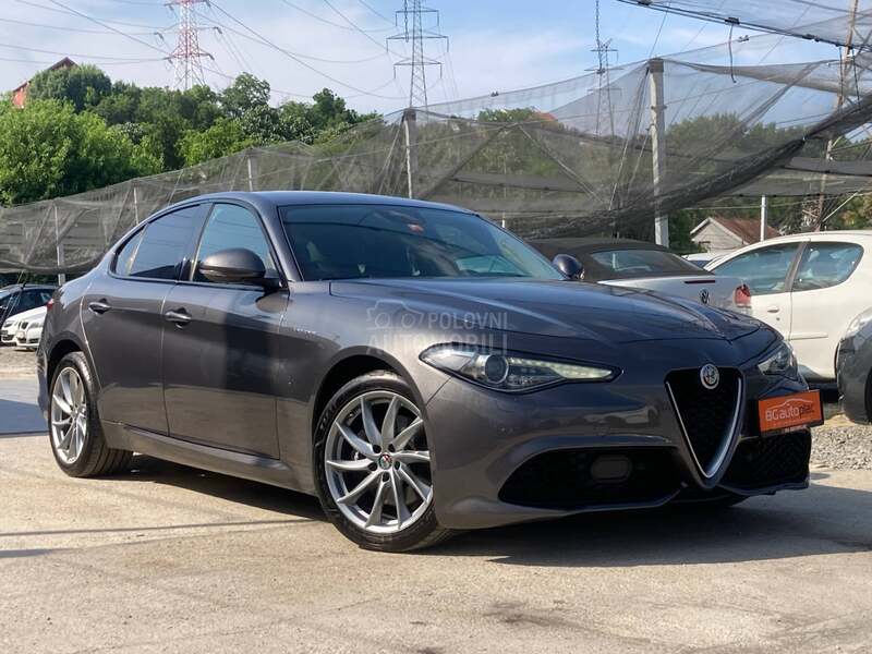 Alfa Romeo Giulia 2.0 Q4 Veloce Aut