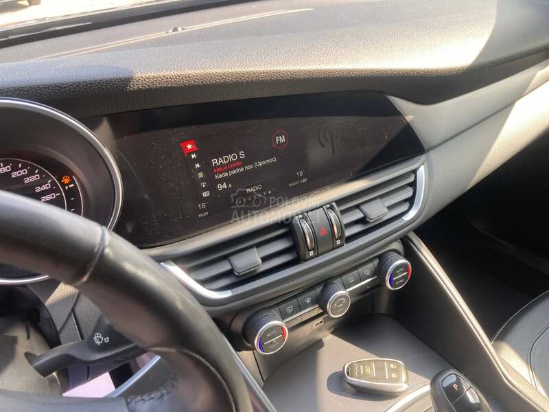 Alfa Romeo Giulia 2.0 Q4 Veloce Aut
