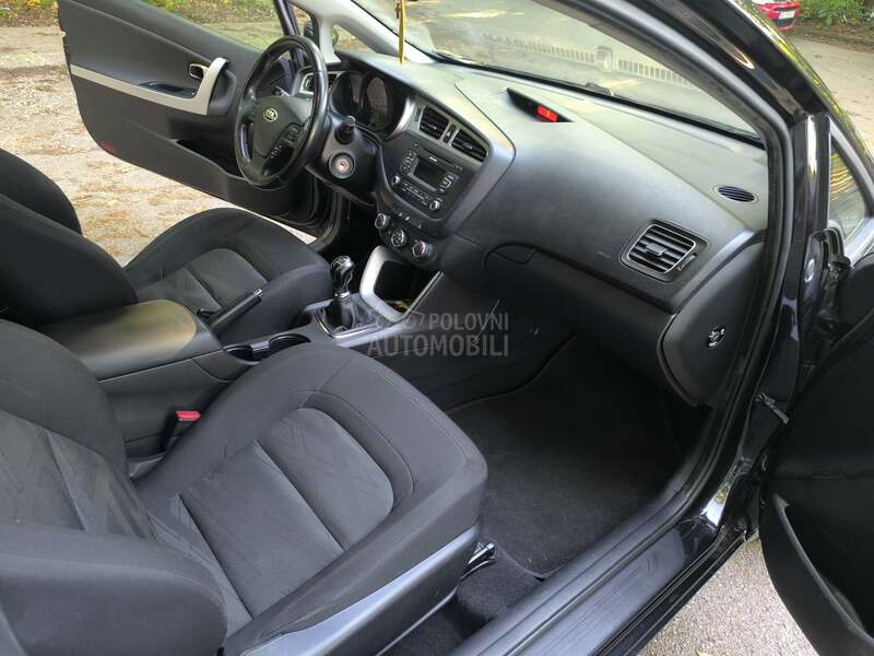 Kia pro_cee`d prvi vlasn.