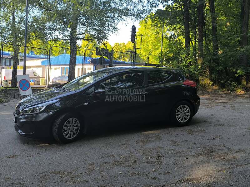 Kia pro_cee`d prvi vlasn.