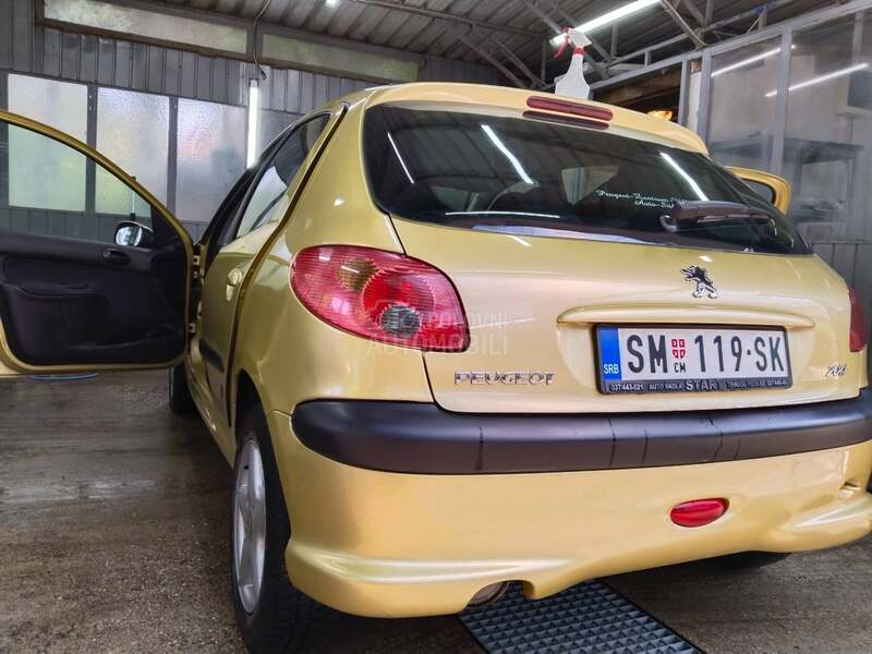 Peugeot 206 