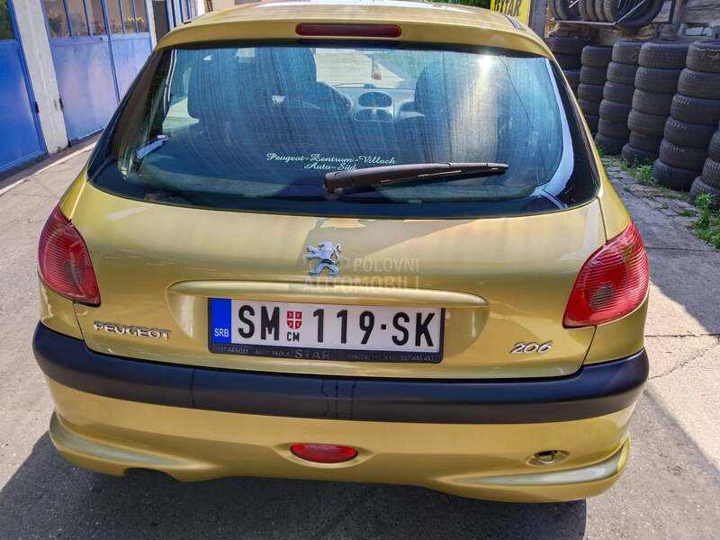 Peugeot 206 