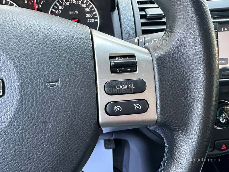 Nissan Note 1.6 i Auto Nav
