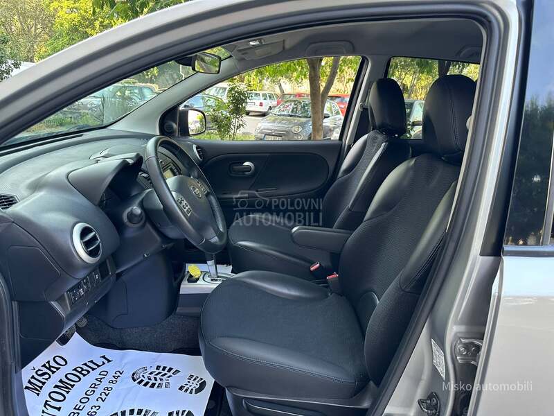 Nissan Note 1.6 i Auto Nav