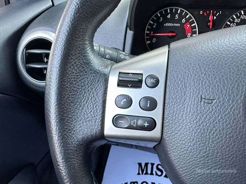 Nissan Note 1.6 i Auto Nav