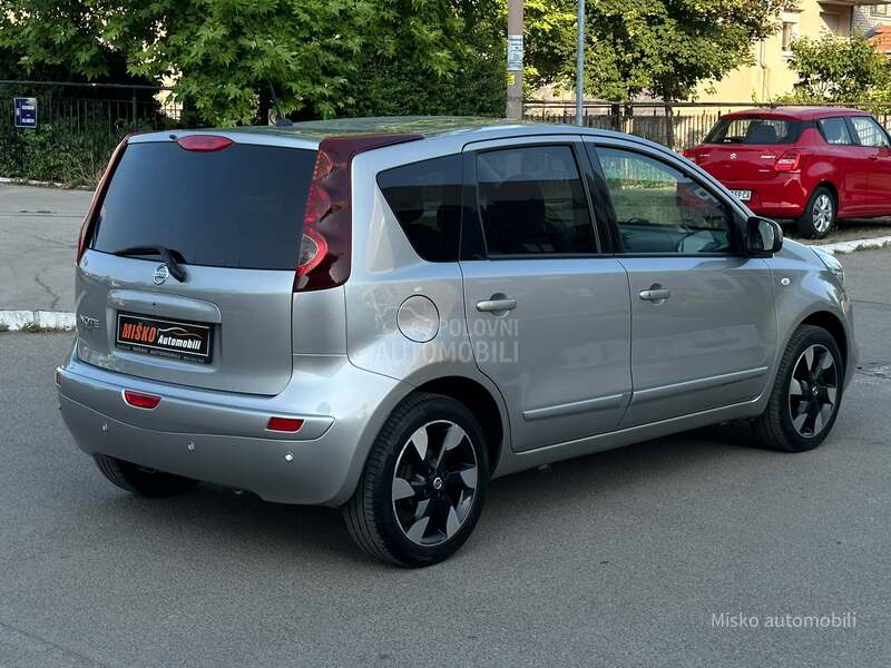Nissan Note 1.6 i Auto Nav
