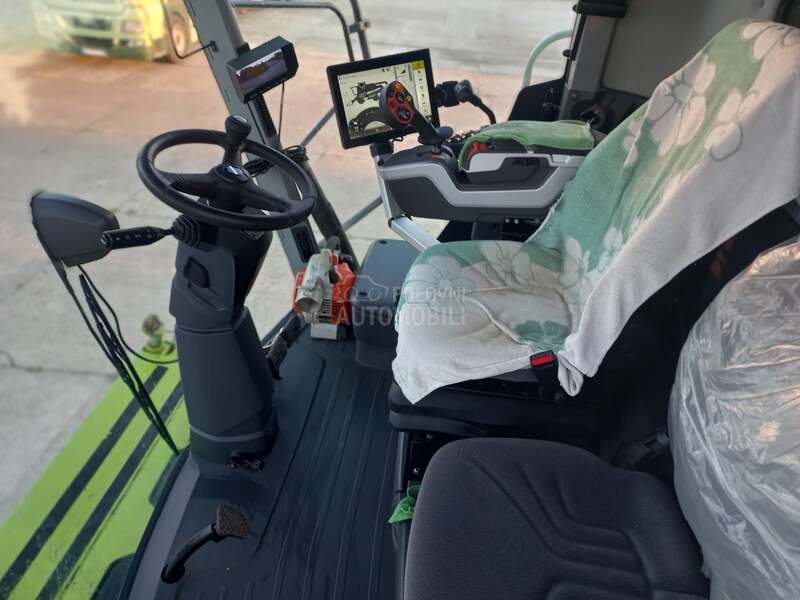 Claas tucano 440