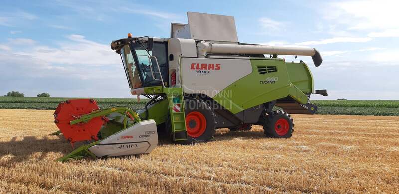 Claas tucano 440