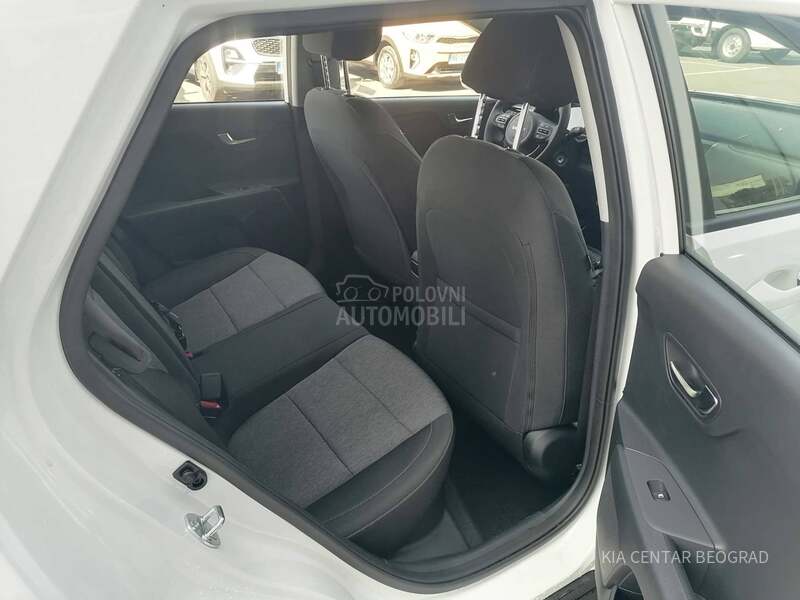 Kia Stonic 1.2 LX URBAN M/T