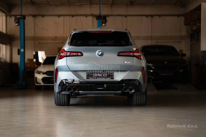 BMW X3 M50