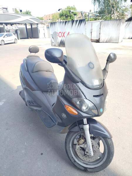 Piaggio Piaggo x9