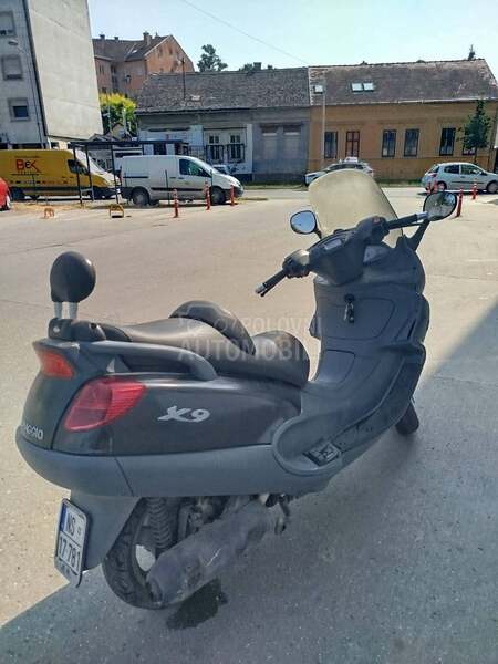Piaggio Piaggo x9