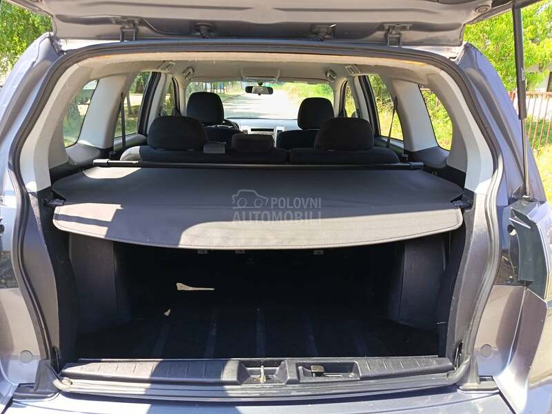 Mitsubishi Outlander 2.0D   4x4