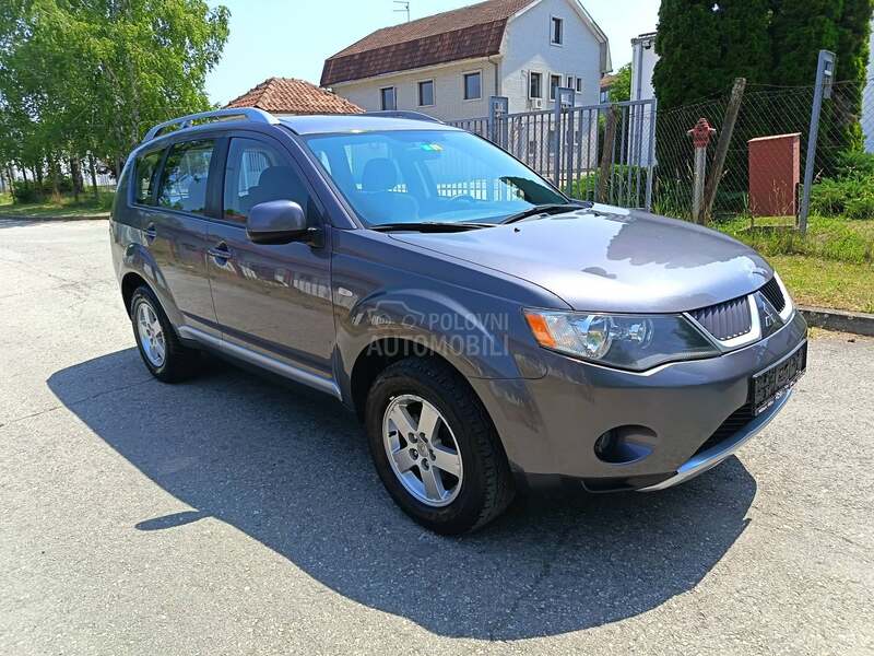 Mitsubishi Outlander 2.0D   4x4