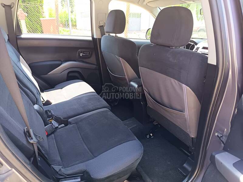 Mitsubishi Outlander 2.0D   4x4