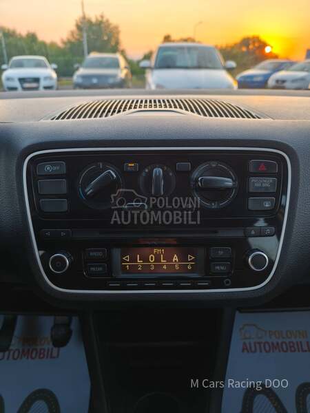 Volkswagen up! 1.0 TAKE UP