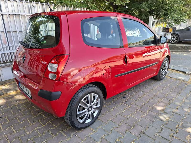 Renault Twingo 1.2 8v