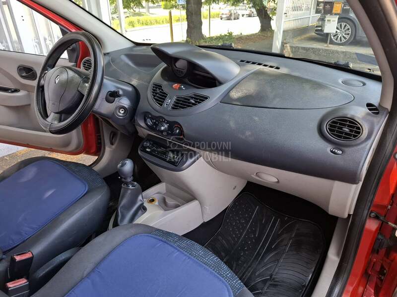 Renault Twingo 1.2 8v