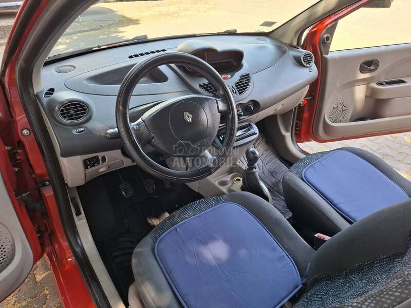 Renault Twingo 1.2 8v