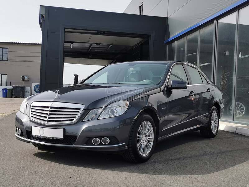 Mercedes Benz E 200 Elegance