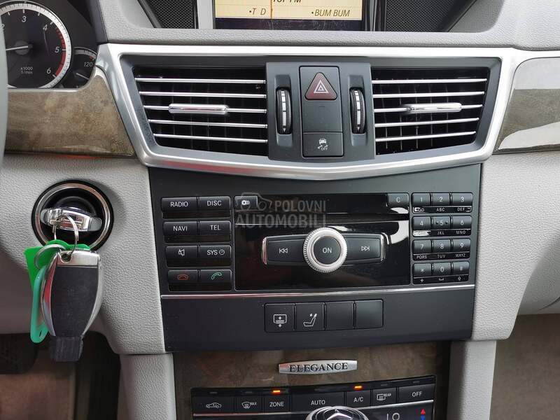 Mercedes Benz E 200 Elegance