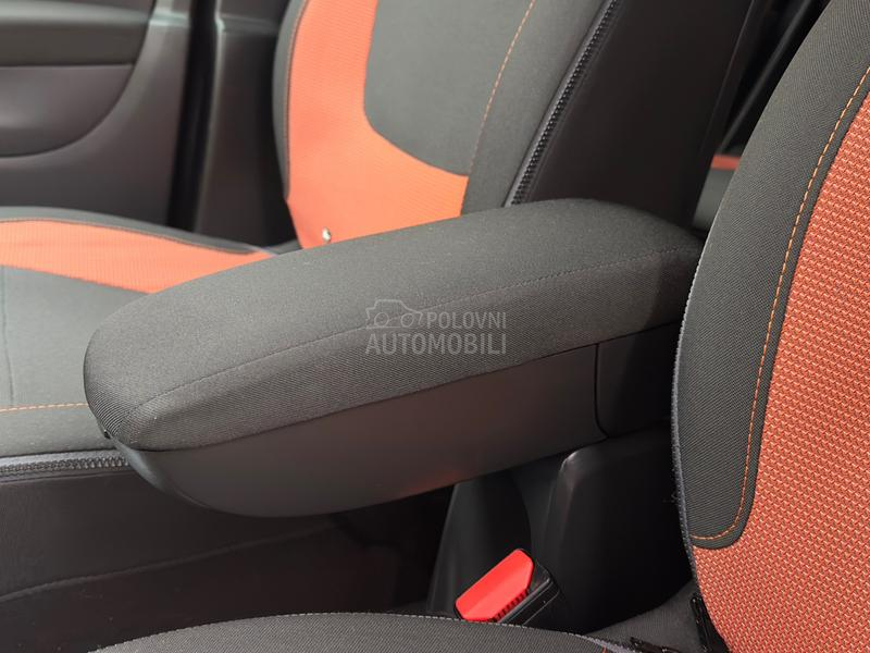 Renault Captur 15DCI/VSERVIS/Z.GUME