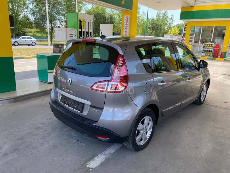 Renault Scenic 1,4-BOSSE.SWIS.CH