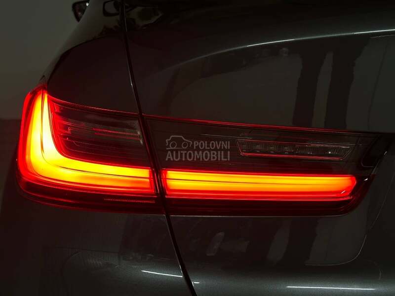 BMW 318 2.0 D AUT PAN