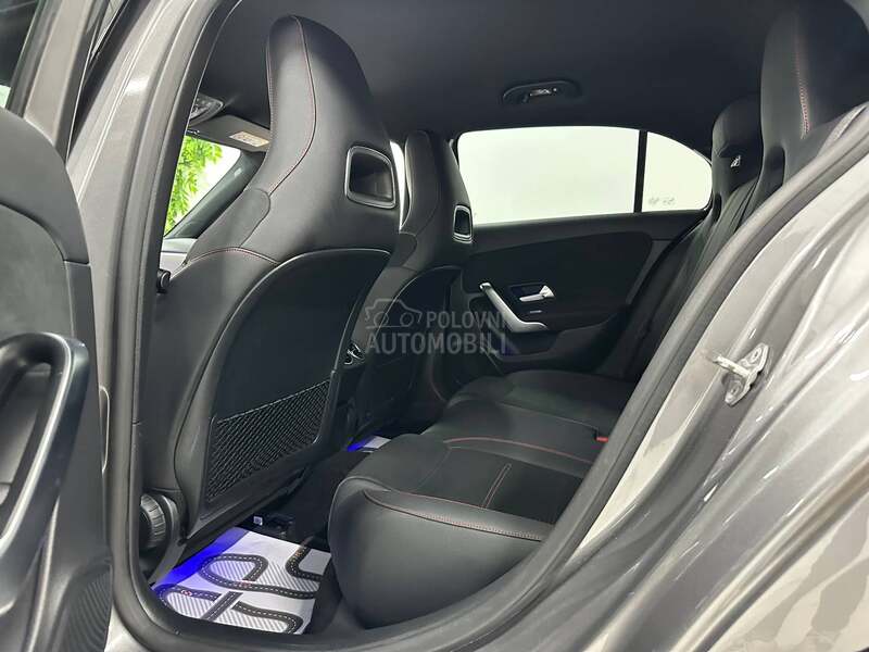 Mercedes Benz CLA 200 AMG LINE AMB AUT