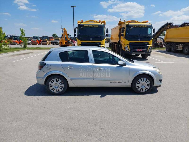 Opel Astra H 