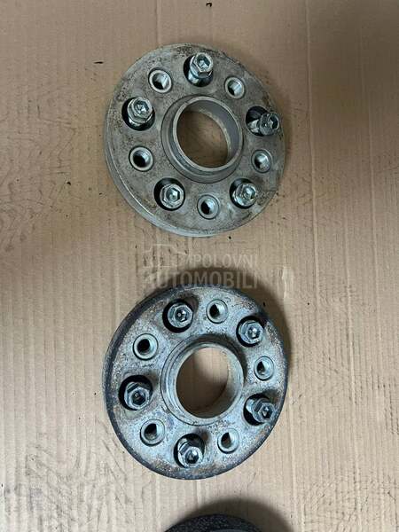distanceri za amarok 5x120