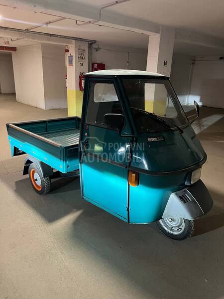 Piaggio Ape