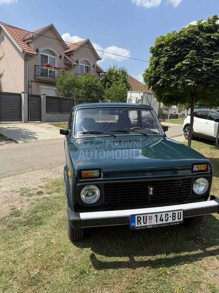 Lada Niva 1,7i