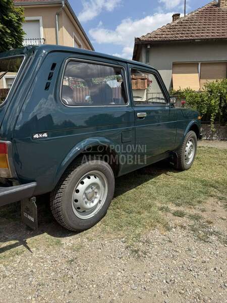 Lada Niva 1,7i