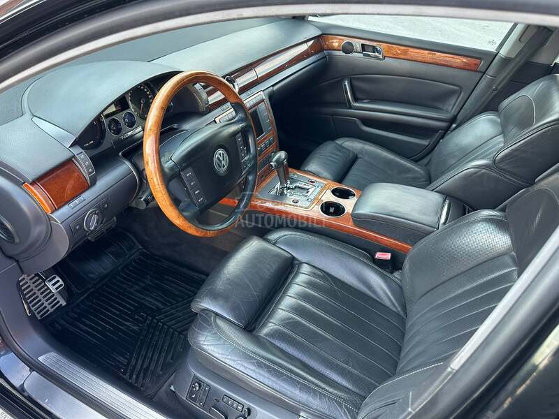 Volkswagen Phaeton 