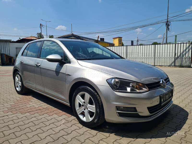 Volkswagen Golf 7 1.2 TSI HIGHLINE