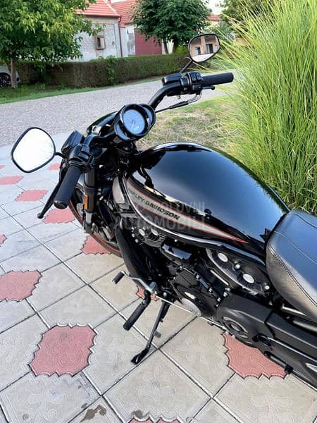 Harley Davidson VRSCDX night road