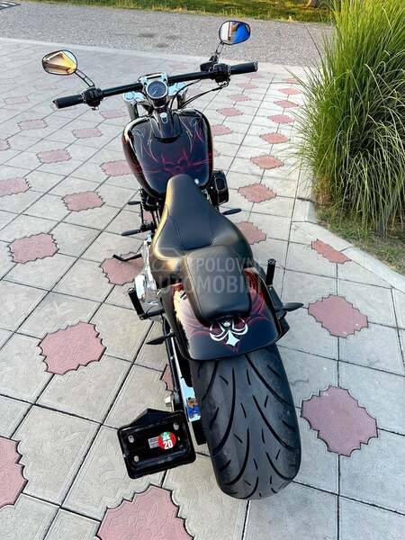 Harley Davidson FXSB breakout