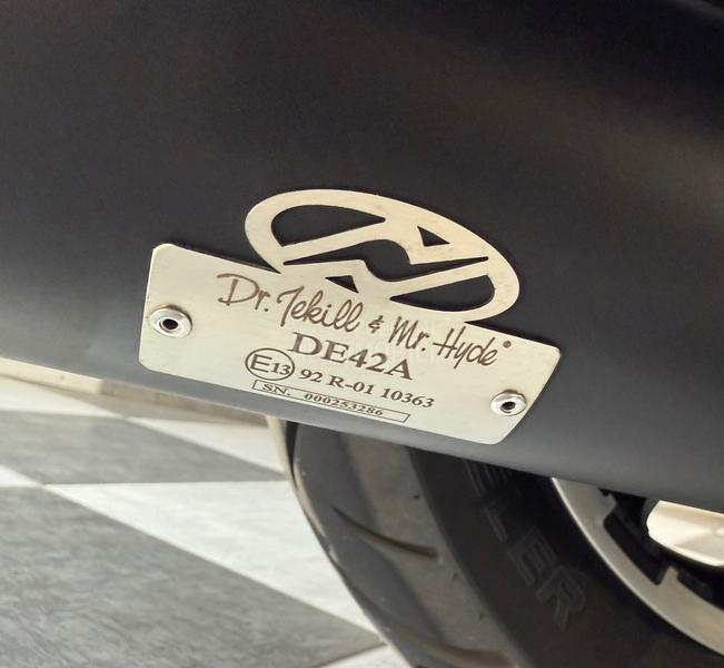 Harley Davidson FLHXS stree glide 107