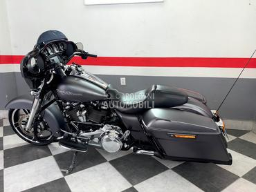 Harley Davidson FLHXS stree glide 107