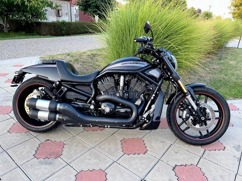Harley Davidson VRSCDX night road
