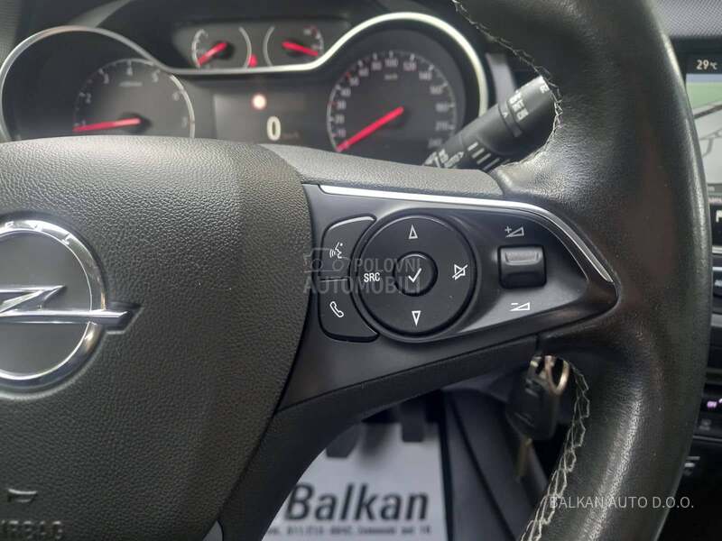 Opel Crossland X  1.5 HDI/NAV/LED