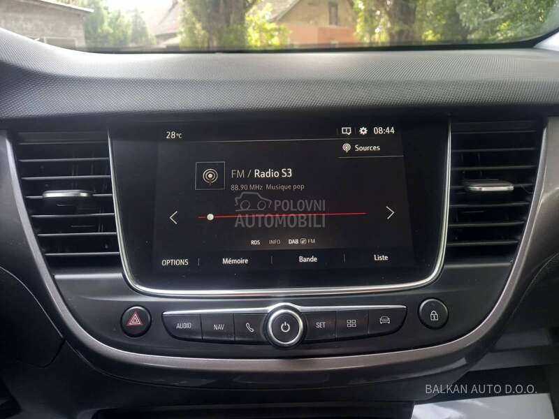 Opel Crossland X  1.5 HDI/NAV/LED